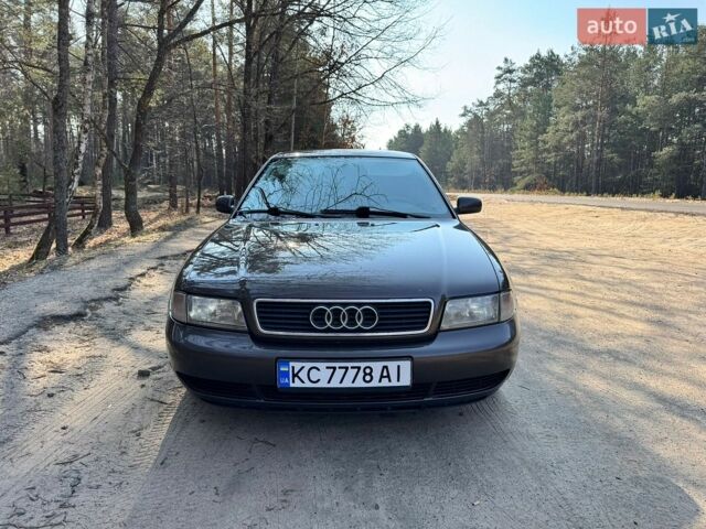 Коричневый Ауди А4, объемом двигателя 1.6 л и пробегом 349 тыс. км за 3100 $, фото 1 на Automoto.ua