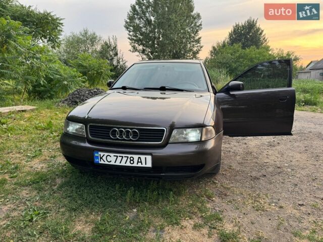 Коричневий Ауді А4, об'ємом двигуна 1.6 л та пробігом 353 тис. км за 2999 $, фото 1 на Automoto.ua