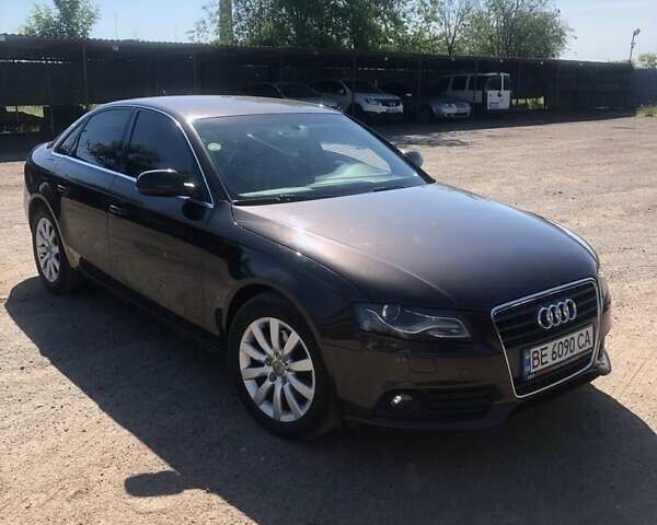 Коричневый Ауди А4, объемом двигателя 2 л и пробегом 245 тыс. км за 13000 $, фото 1 на Automoto.ua