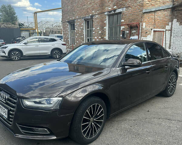 Коричневый Ауди А4, объемом двигателя 1.8 л и пробегом 244 тыс. км за 11200 $, фото 1 на Automoto.ua