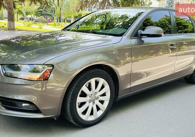 Ауді А4 2014 у Ямпіль на Automoto.ua Коричневий Ауді А4, об'ємом двигуна 1.98 л та пробігом 290 тис. км за 11000 $, фото 1 на Automoto.ua