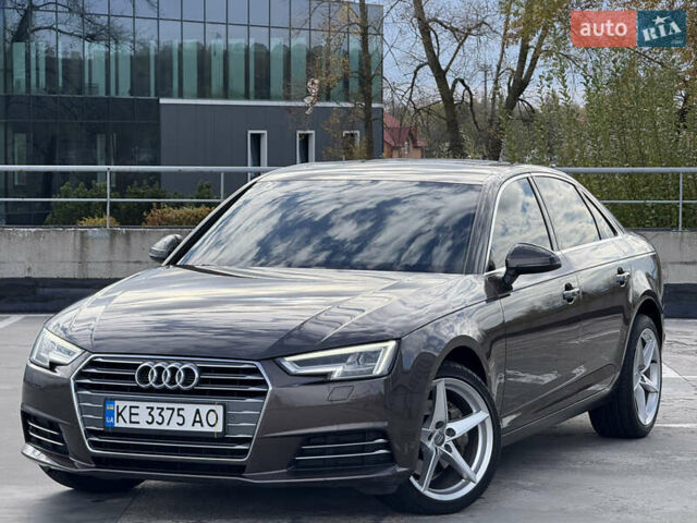 Коричневый Ауди А4, объемом двигателя 1.97 л и пробегом 53 тыс. км за 26500 $, фото 1 на Automoto.ua