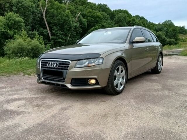 Коричневий Ауді А4, об'ємом двигуна 2 л та пробігом 308 тис. км за 10900 $, фото 1 на Automoto.ua