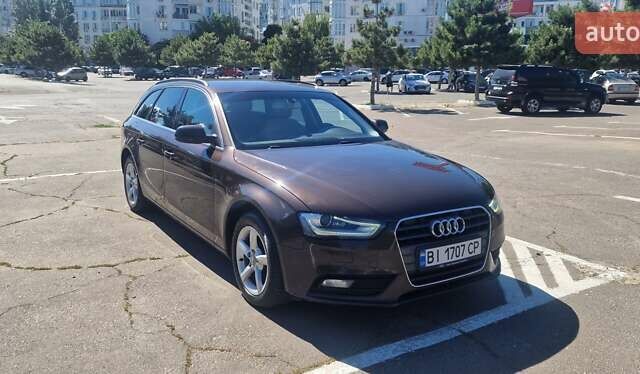 Коричневый Ауди А4, объемом двигателя 1.97 л и пробегом 299 тыс. км за 13000 $, фото 1 на Automoto.ua