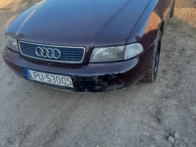 Червоний Ауді А4, об'ємом двигуна 1.6 л та пробігом 290 тис. км за 1299 $, фото 1 на Automoto.ua