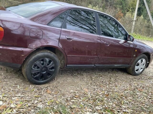 Ауди А4 1996 в Турке на Automoto.ua Красный Ауди А4, объемом двигателя 1.9 л и пробегом 245 тыс. км за 1299 $, фото 1 на Automoto.ua