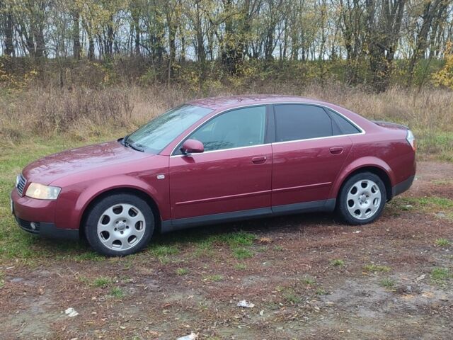 Красный Ауди А4, объемом двигателя 2 л и пробегом 265 тыс. км за 5200 $, фото 1 на Automoto.ua