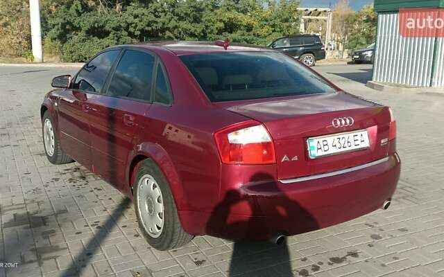 Красный Ауди А4, объемом двигателя 1.78 л и пробегом 268 тыс. км за 5700 $, фото 1 на Automoto.ua