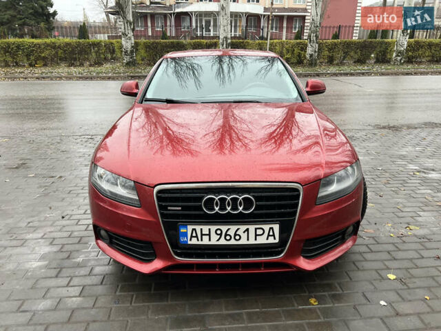 Красный Ауди А4, объемом двигателя 3.2 л и пробегом 201 тыс. км за 8500 $, фото 1 на Automoto.ua