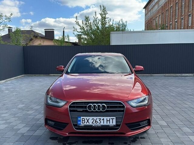Червоний Ауді А4, об'ємом двигуна 2 л та пробігом 252 тис. км за 10300 $, фото 1 на Automoto.ua