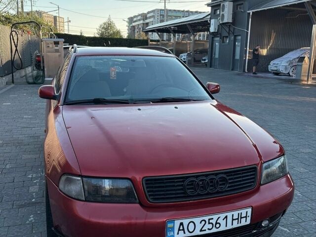 Червоний Ауді А4, об'ємом двигуна 1.8 л та пробігом 282 тис. км за 2600 $, фото 1 на Automoto.ua