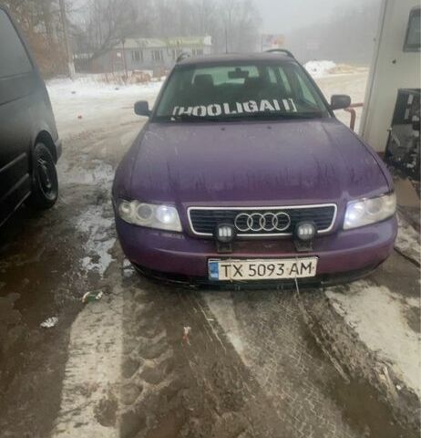 Красный Ауди А4, объемом двигателя 1.8 л и пробегом 102 тыс. км за 1161 $, фото 1 на Automoto.ua