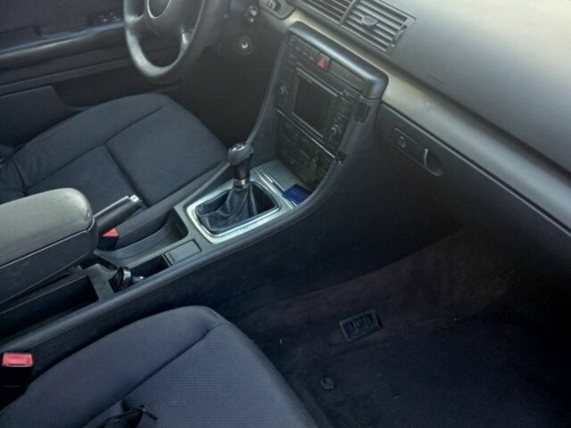 Червоний Ауді А4, об'ємом двигуна 0 л та пробігом 455 тис. км за 2200 $, фото 1 на Automoto.ua