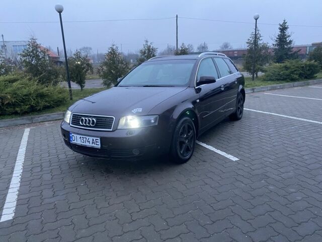 Красный Ауди А4, объемом двигателя 2.5 л и пробегом 350 тыс. км за 3650 $, фото 1 на Automoto.ua