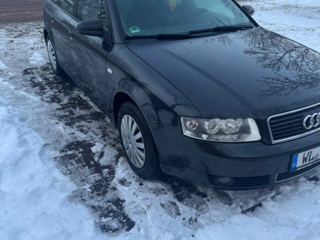 Красный Ауди А4, объемом двигателя 1.9 л и пробегом 270 тыс. км за 1250 $, фото 1 на Automoto.ua