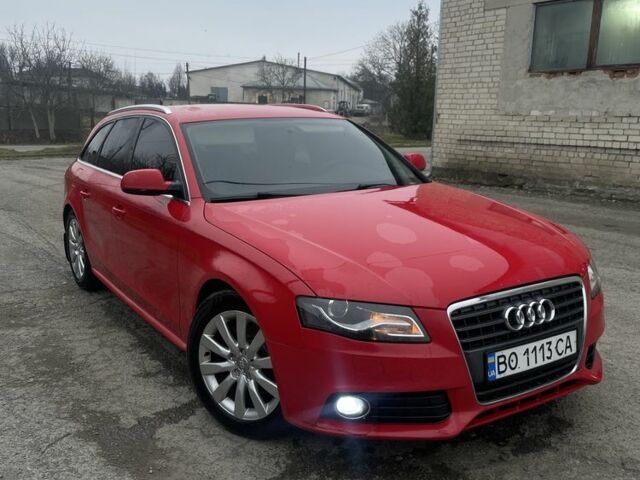 Красный Ауди А4, объемом двигателя 2 л и пробегом 330 тыс. км за 8500 $, фото 1 на Automoto.ua