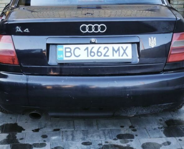 Ауди А4, объемом двигателя 1.8 л и пробегом 424 тыс. км за 2650 $, фото 1 на Automoto.ua