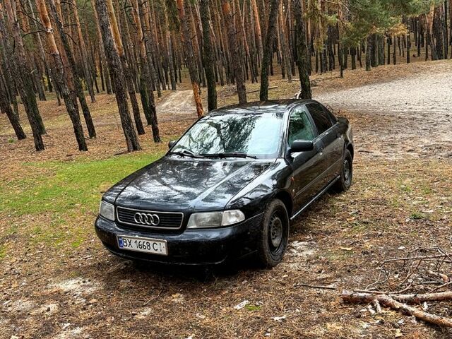 Ауді А4, об'ємом двигуна 1.6 л та пробігом 365 тис. км за 2300 $, фото 1 на Automoto.ua