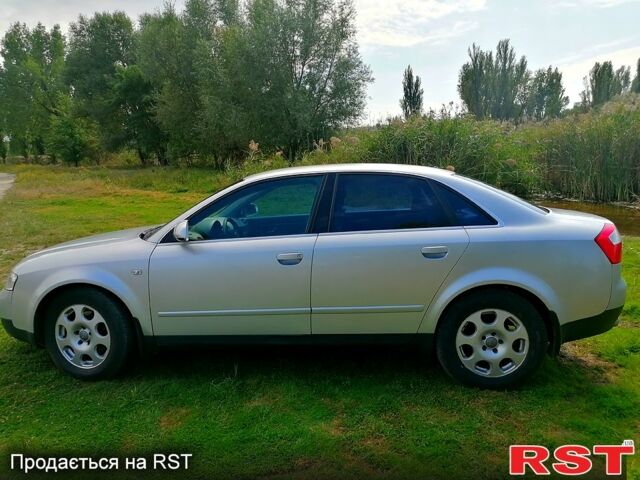 Ауди А4, объемом двигателя 1.8 л и пробегом 198 тыс. км за 7200 $, фото 1 на Automoto.ua