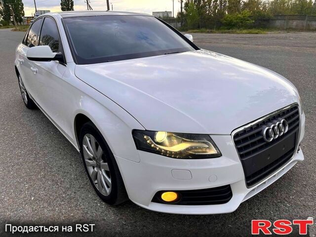 Ауди А4, объемом двигателя 2 л и пробегом 212 тыс. км за 9800 $, фото 1 на Automoto.ua