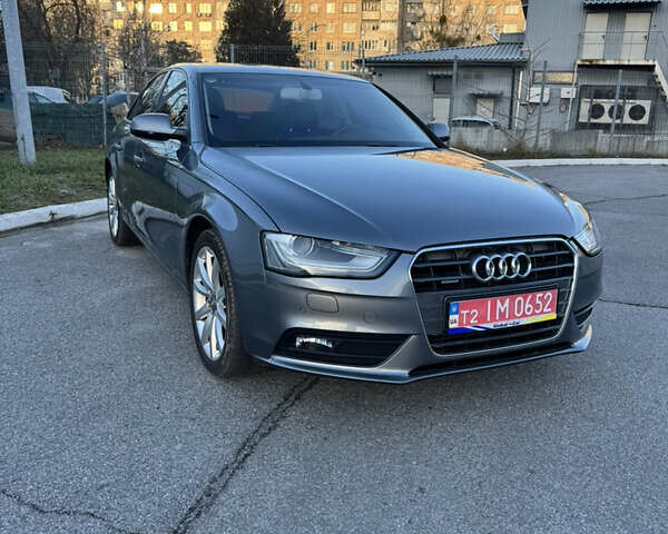 Ауди А4, объемом двигателя 2 л и пробегом 147 тыс. км за 13500 $, фото 1 на Automoto.ua