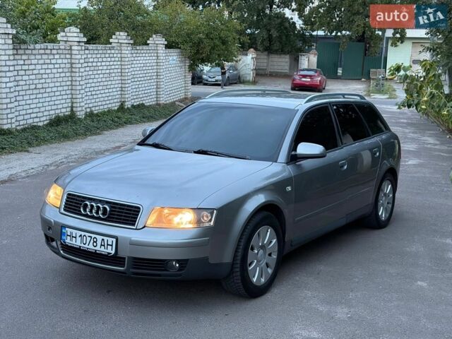 Ауди А4, объемом двигателя 2 л и пробегом 332 тыс. км за 3999 $, фото 1 на Automoto.ua