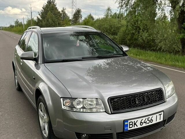 Ауді А4, об'ємом двигуна 1.6 л та пробігом 260 тис. км за 5250 $, фото 1 на Automoto.ua