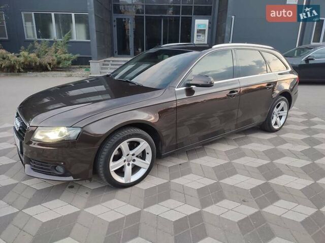 Ауді А4, об'ємом двигуна 2 л та пробігом 260 тис. км за 10000 $, фото 1 на Automoto.ua