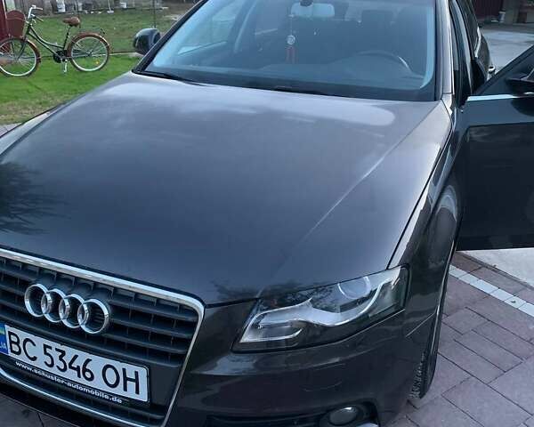 Ауди А4, объемом двигателя 0 л и пробегом 150 тыс. км за 11850 $, фото 1 на Automoto.ua