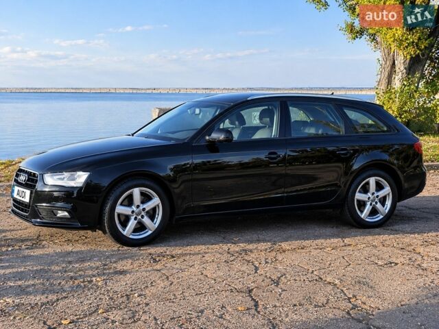 Ауди А4, объемом двигателя 1.8 л и пробегом 285 тыс. км за 11000 $, фото 1 на Automoto.ua