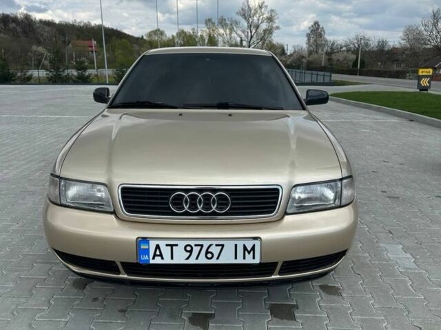 Жовтий Ауді А4, об'ємом двигуна 1.6 л та пробігом 223 тис. км за 3216 $, фото 1 на Automoto.ua