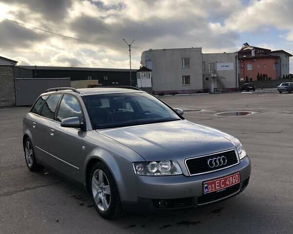 Жовтий Ауді А4, об'ємом двигуна 2 л та пробігом 250 тис. км за 5650 $, фото 1 на Automoto.ua