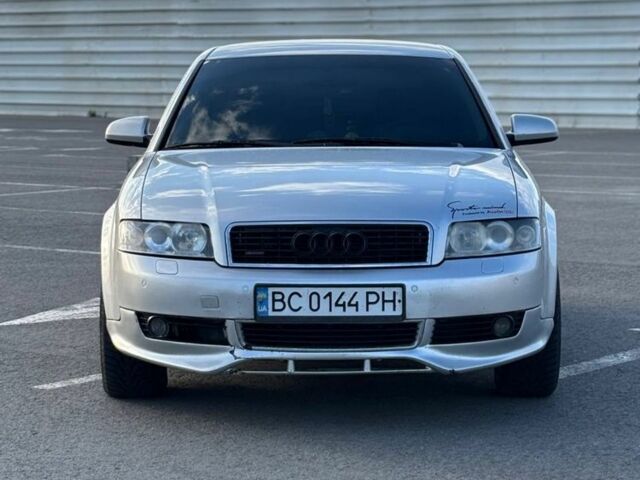 Сірий Ауді А4, об'ємом двигуна 2.5 л та пробігом 380 тис. км за 5200 $, фото 1 на Automoto.ua