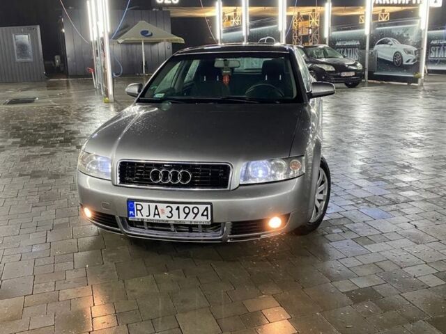Сірий Ауді А4, об'ємом двигуна 1.9 л та пробігом 3 тис. км за 2100 $, фото 1 на Automoto.ua