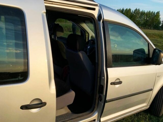 Серый Ауди А4, объемом двигателя 1.9 л и пробегом 225 тыс. км за 6950 $, фото 1 на Automoto.ua