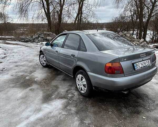 Серый Ауди А4, объемом двигателя 1.8 л и пробегом 224 тыс. км за 2900 $, фото 1 на Automoto.ua