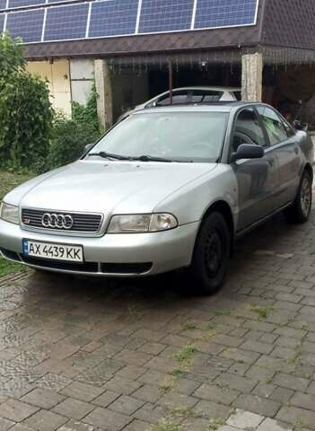 Сірий Ауді А4, об'ємом двигуна 1.6 л та пробігом 380 тис. км за 2000 $, фото 1 на Automoto.ua