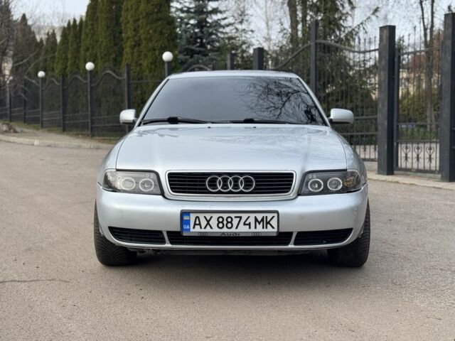 Серый Ауди А4, объемом двигателя 2.6 л и пробегом 330 тыс. км за 2900 $, фото 1 на Automoto.ua