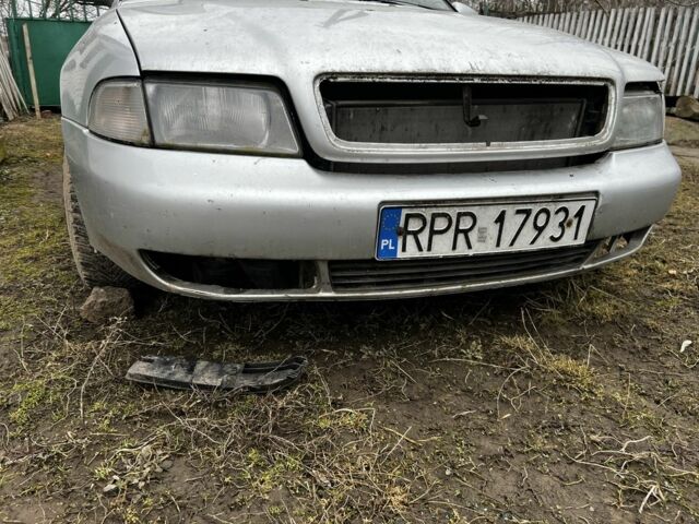 Серый Ауди А4, объемом двигателя 0 л и пробегом 320 тыс. км за 605 $, фото 1 на Automoto.ua