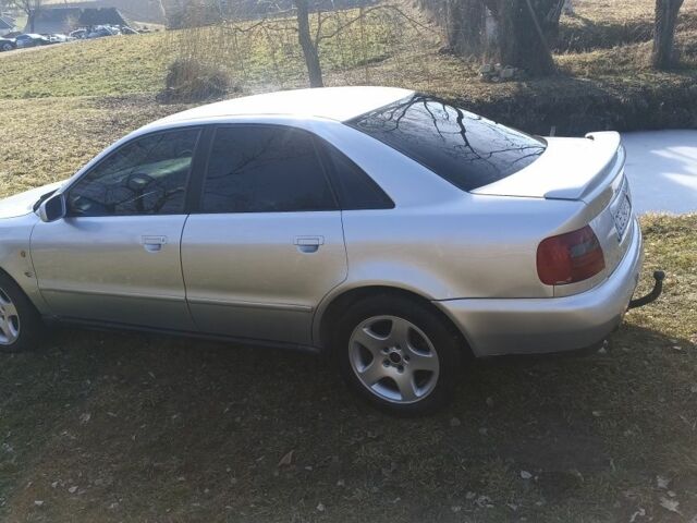 Серый Ауди А4, объемом двигателя 1.9 л и пробегом 330 тыс. км за 3300 $, фото 1 на Automoto.ua