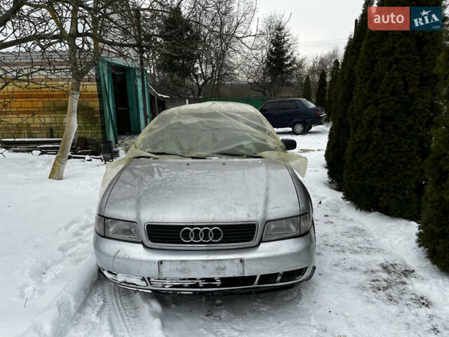 Сірий Ауді А4, об'ємом двигуна 1.78 л та пробігом 270 тис. км за 1500 $, фото 1 на Automoto.ua