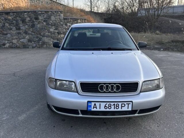 Сірий Ауді А4, об'ємом двигуна 1.8 л та пробігом 330 тис. км за 2700 $, фото 1 на Automoto.ua
