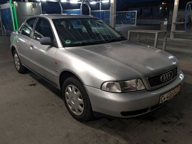 Серый Ауди А4, объемом двигателя 1.6 л и пробегом 175 тыс. км за 1626 $, фото 1 на Automoto.ua