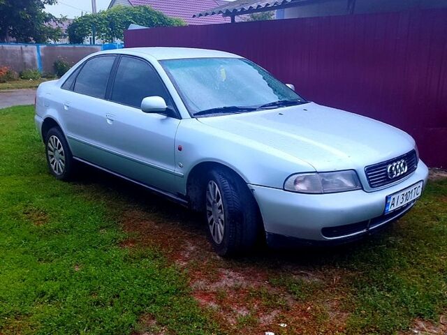 Сірий Ауді А4, об'ємом двигуна 2.6 л та пробігом 450 тис. км за 3000 $, фото 1 на Automoto.ua