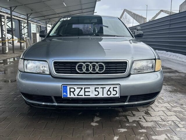 Серый Ауди А4, объемом двигателя 1.9 л и пробегом 385 тыс. км за 2000 $, фото 1 на Automoto.ua