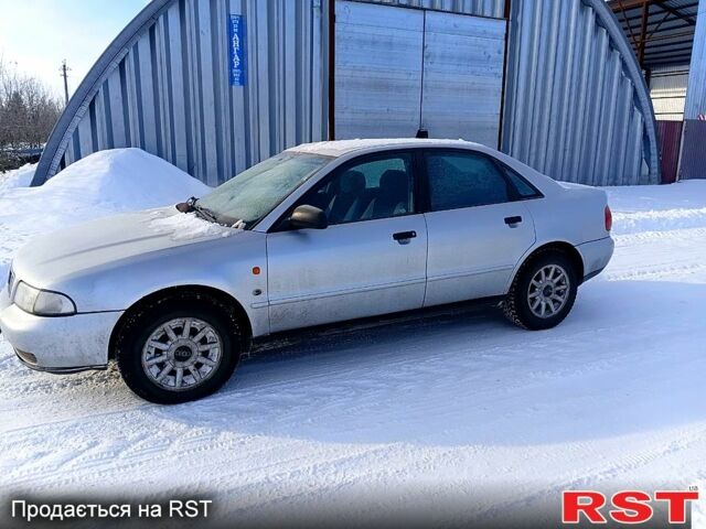 Сірий Ауді А4, об'ємом двигуна 1.8 л та пробігом 0 тис. км за 2500 $, фото 1 на Automoto.ua