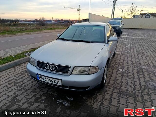 Сірий Ауді А4, об'ємом двигуна 1.9 л та пробігом 464 тис. км за 3900 $, фото 1 на Automoto.ua