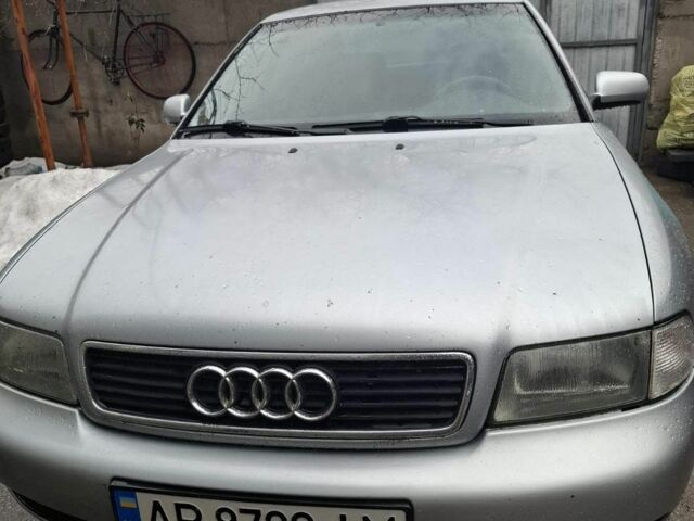 Сірий Ауді А4, об'ємом двигуна 1.8 л та пробігом 3 тис. км за 4000 $, фото 1 на Automoto.ua