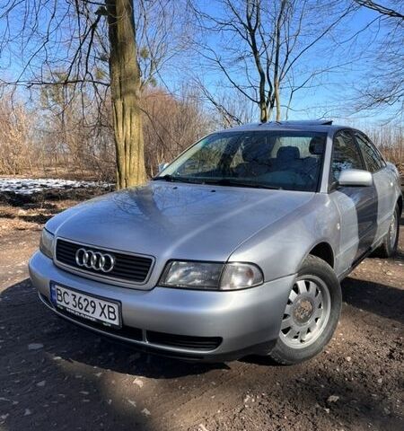 Серый Ауди А4, объемом двигателя 1.6 л и пробегом 286 тыс. км за 4000 $, фото 1 на Automoto.ua