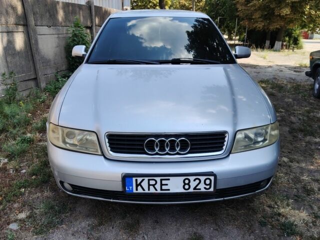 Сірий Ауді А4, об'ємом двигуна 8 л та пробігом 280 тис. км за 1506 $, фото 1 на Automoto.ua